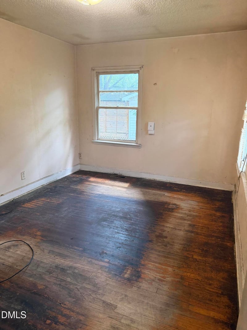 645 Sunnybrook Rd, Raleigh, NC 27610