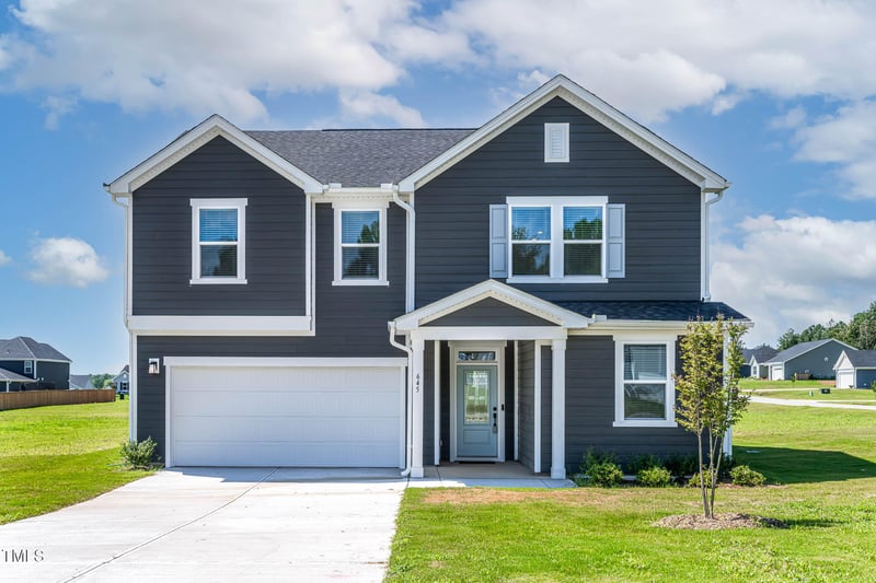 645 Thomas Gage Dr, Fuquay Varina, NC 27526