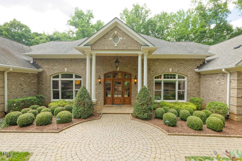 6452 Therfield Dr, Raleigh, NC 27614