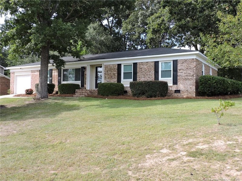 6454 Easthampton Rd, Fayetteville, NC 28314