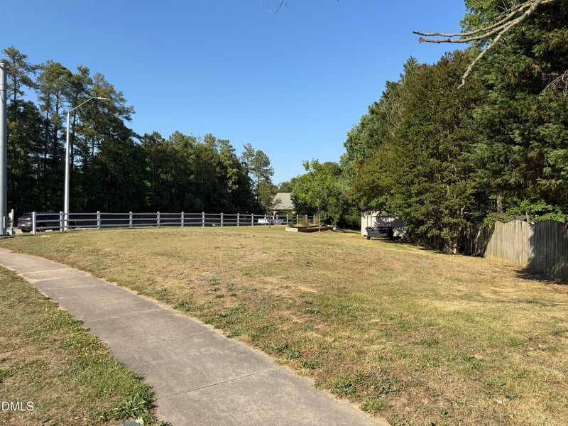 6454 Fox Rd, Raleigh, NC 27616