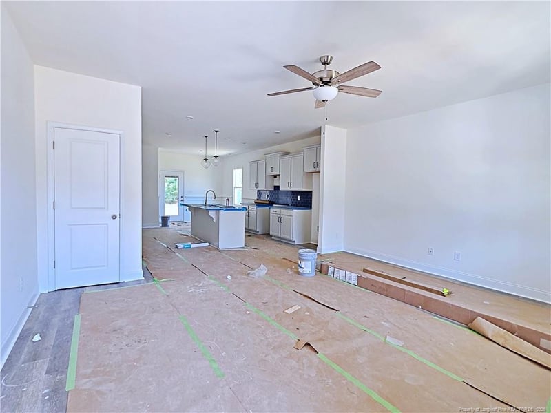 6456 Rannock Dr, Fayetteville, NC 28304