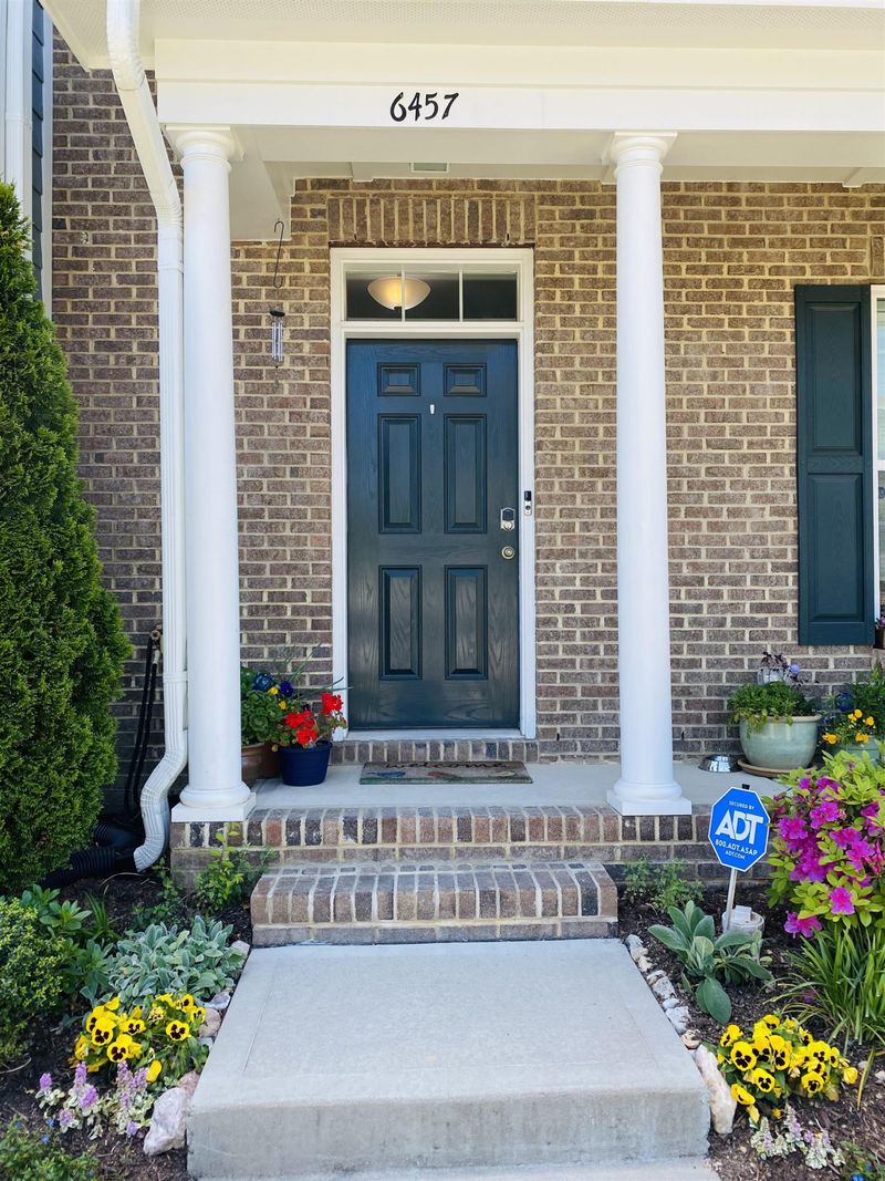 6457 Giddings St, Raleigh, NC 27616
