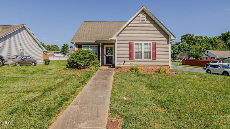 646 Arden St, Burlington, NC 27215