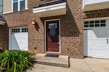 646 Berry Chase Way, Cary, NC 27519