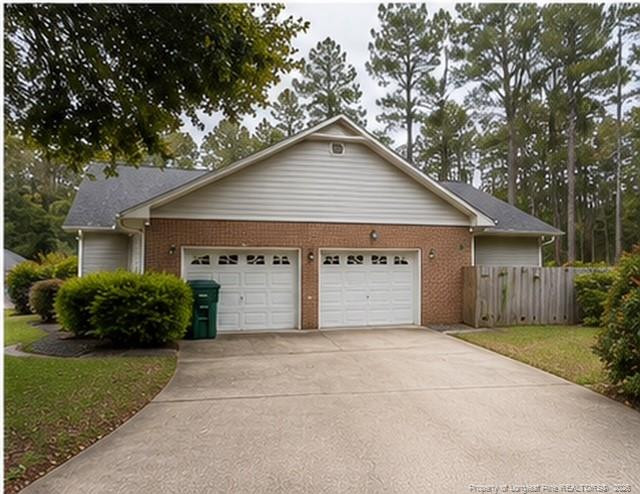 6463 Windy Creek Way, Fayetteville, NC 28306