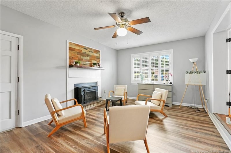 6465 Freeport Rd, Fayetteville, NC 28303