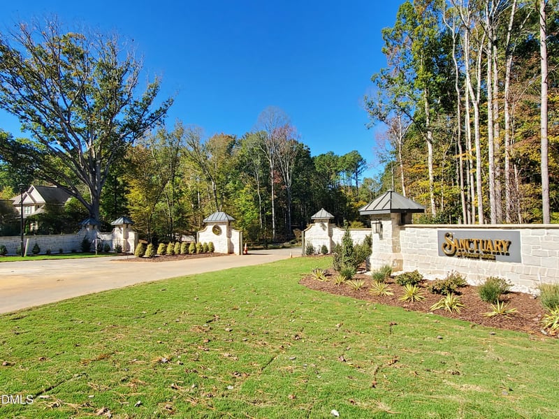 6469 Sanctuary Falls Dr, Raleigh, NC 27614