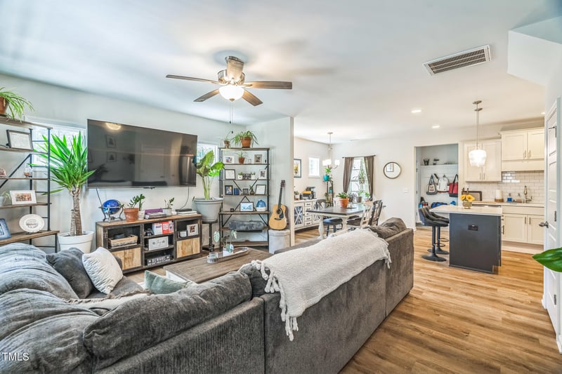 647 Hardee St, Durham, NC 27703