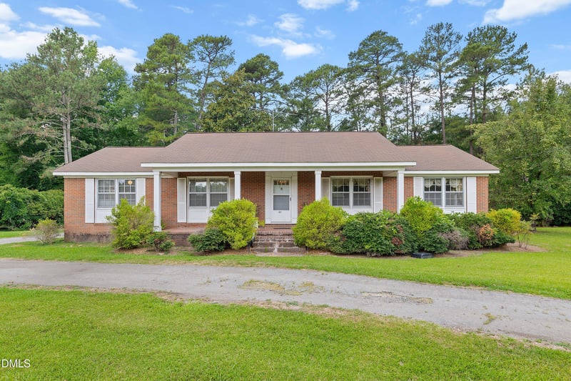 647 Mallard Rd, Smithfield, NC 27577