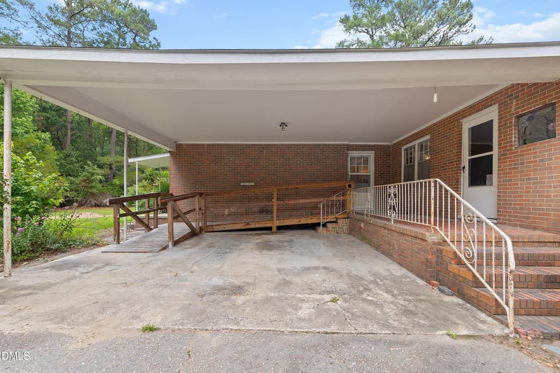 647 Mallard Rd, Smithfield, NC 27577