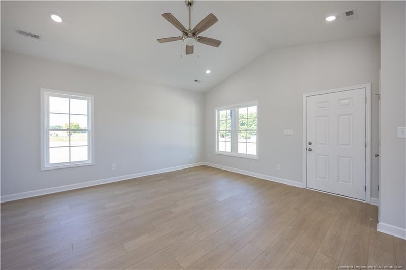 647 Mclamb Rd, Dunn, NC 28334