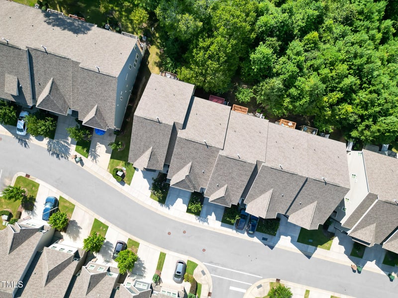 647 Newlyn Dr, Raleigh, NC 27606