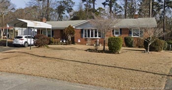 6470 Freeport Rd, Fayetteville, NC 28303
