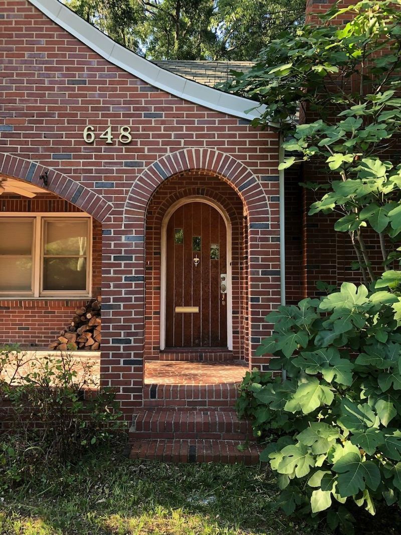 648 W Club Blvd, Durham, NC 27701