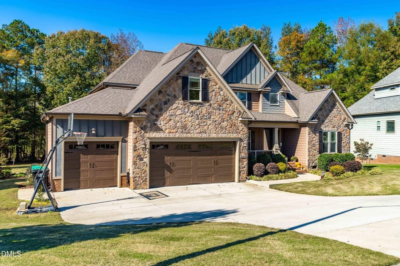 648 Fieldtrial Cir, Garner, NC 27529