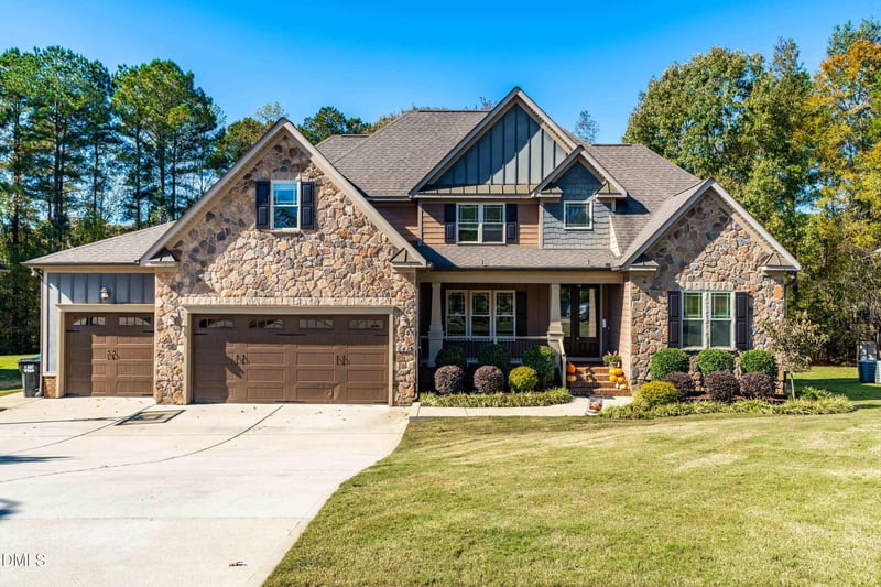 648 Fieldtrial Cir, Garner, NC 27529