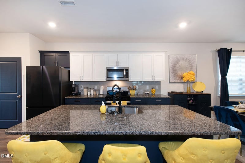 648 Ginger Mint Cir, Knightdale, NC 27545