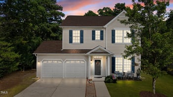 648 Long Melford Dr, Rolesville, NC 27571