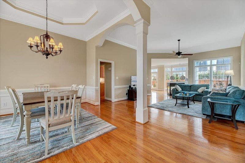 648 Occoneechee Dr, Fuquay Varina, NC 27526