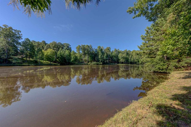 648 Pendleton Lake Rd, Raleigh, NC 27614