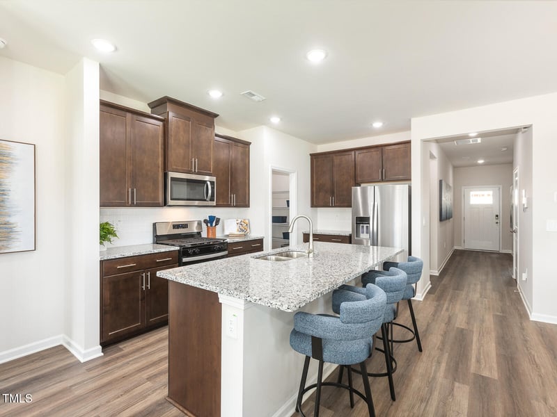 648 White Birch Ln, Angier, NC 27501