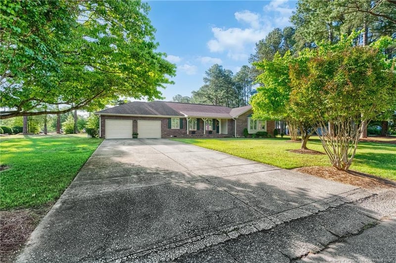 6481 Windy Creek Way, Fayetteville, NC 28306