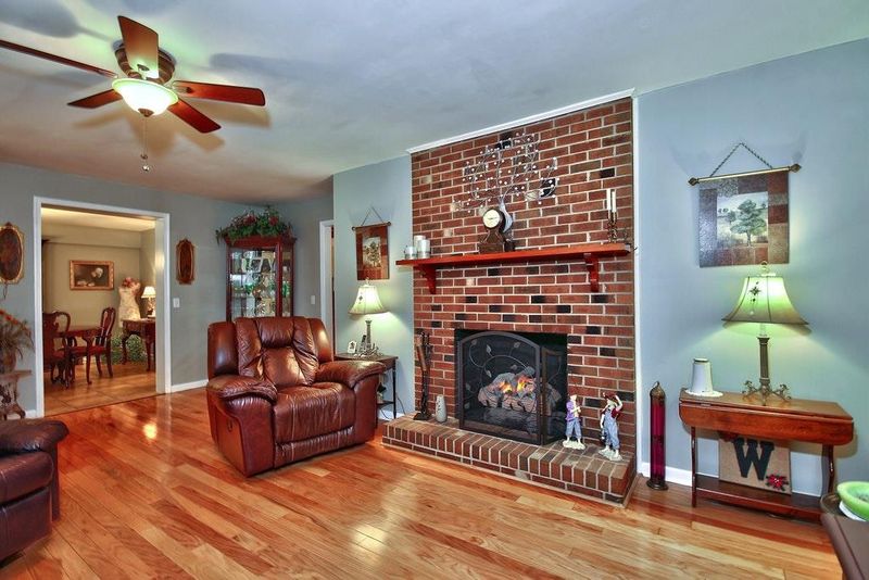 6484 Cornwallis Rd, Garner, NC 27529