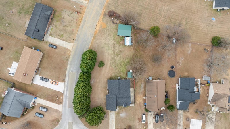 6487 People St, Fayetteville, NC 28304