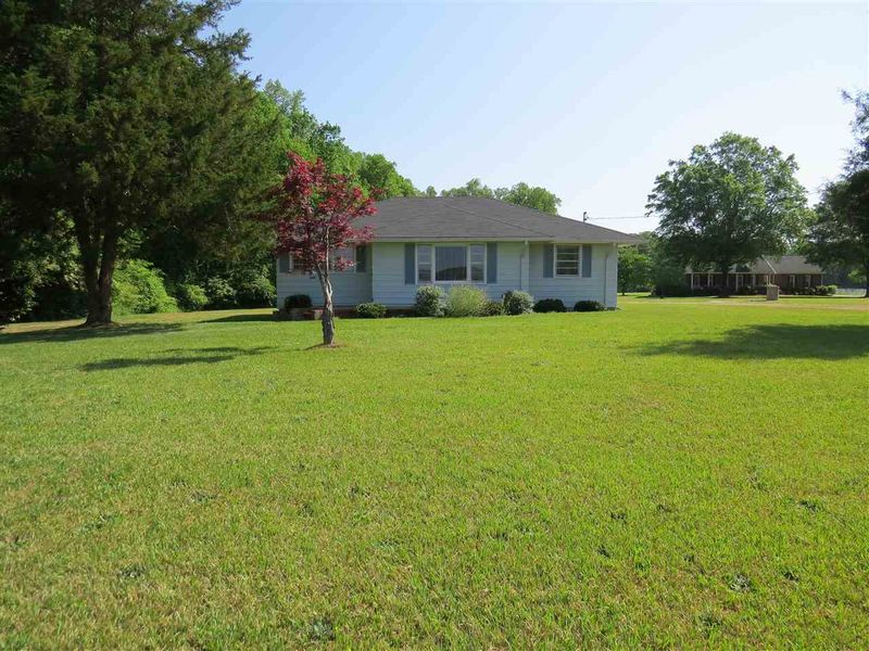 6488 Nc 55 Hw, Angier, NC 27501