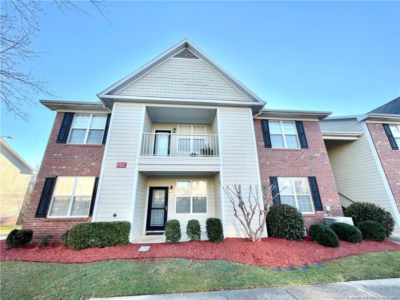 649 Brandermill Rd #101, Fayetteville, NC 28314