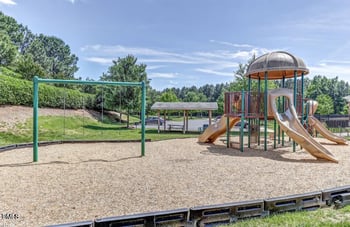 649 Democracy St, Raleigh, NC 27603