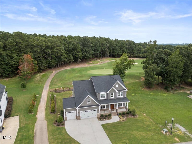 649 Riverwood Dr, Clayton, NC 27527
