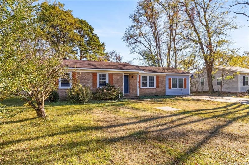 6493 Portsmouth Dr, Fayetteville, NC 28314