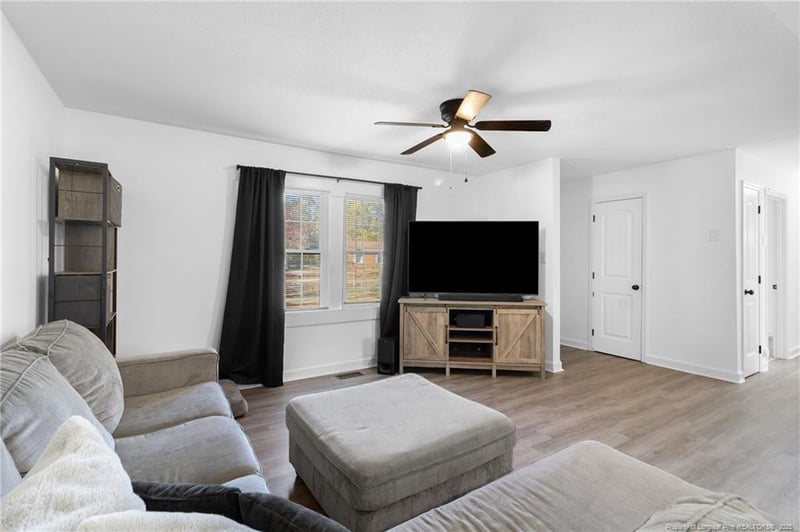 6493 Portsmouth Dr, Fayetteville, NC 28314