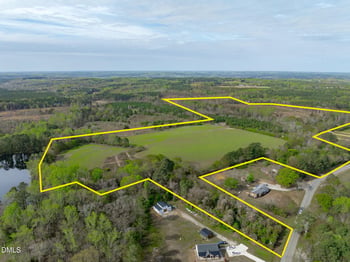 6493 River Rd, Fuquay Varina, NC 27526