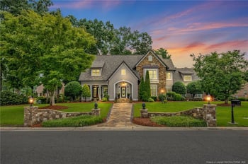 6498 Summerchase Dr, Fayetteville, NC 28311