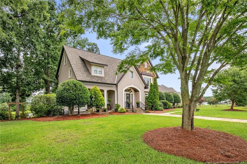 6498 Summerchase Dr, Fayetteville, NC 28311