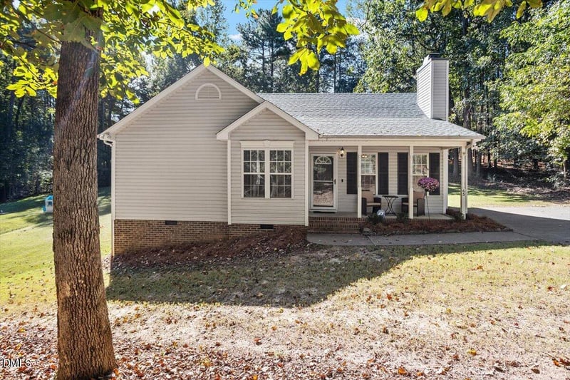 65 Beaver Ridge Dr, Youngsville, NC 27596