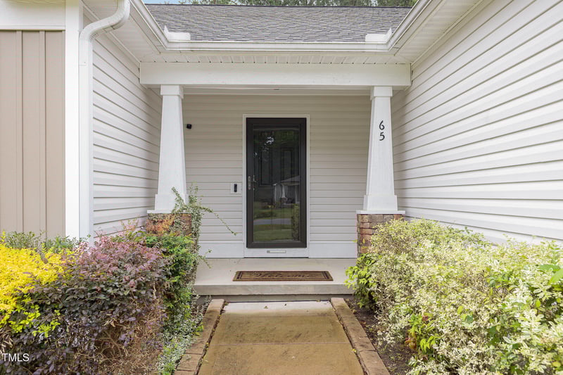 65 Cattail Ln, Zebulon, NC 27597