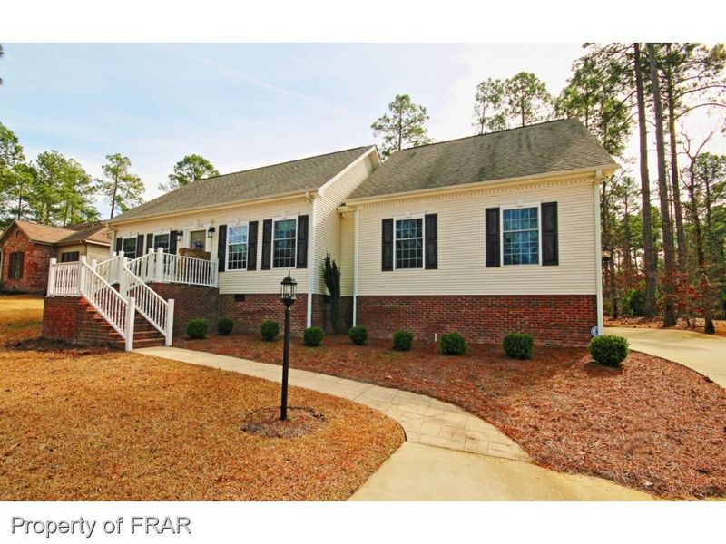 65 Cedar Ln, Sanford, NC 27332