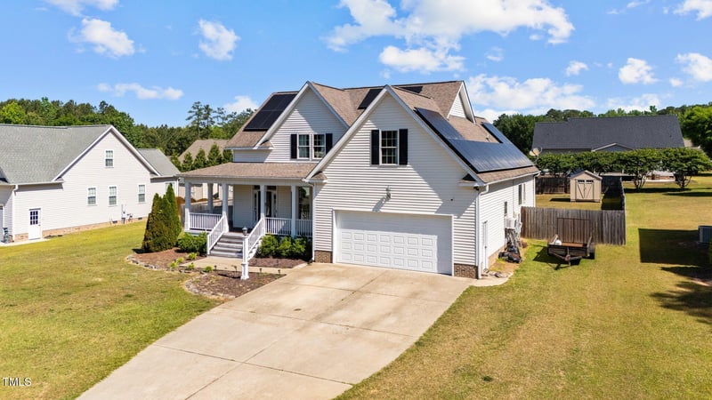 65 Derby Ln, Lillington, NC 27546