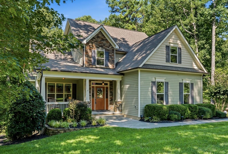 65 Falcon Crest Ln, Youngsville, NC 27596
