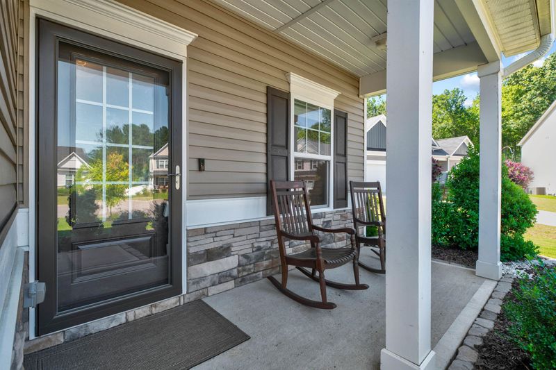 65 Forest Glade Ct, Clayton, NC 27527