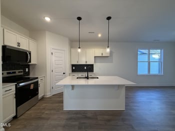 65 Goldenrod Loop, Clayton, NC 27520