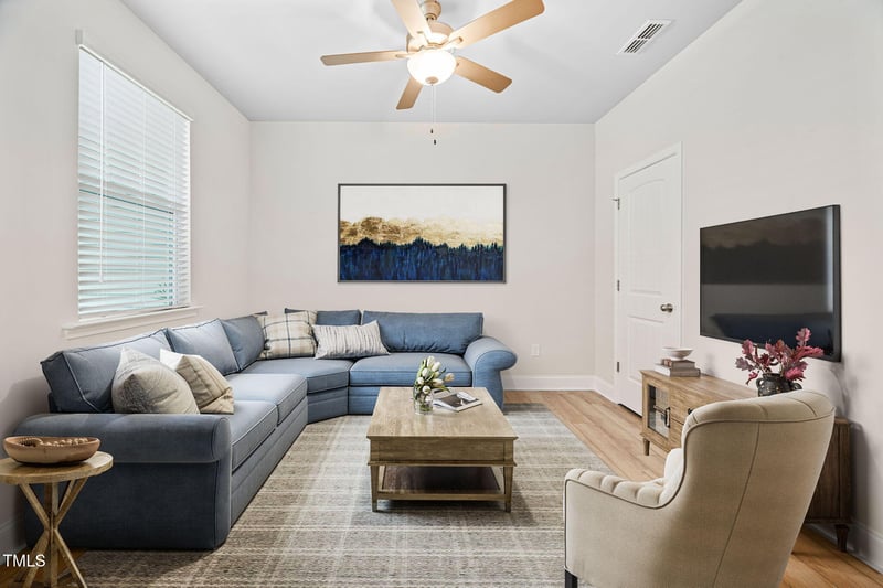 65 Hartford Ln, Fuquay Varina, NC 27526