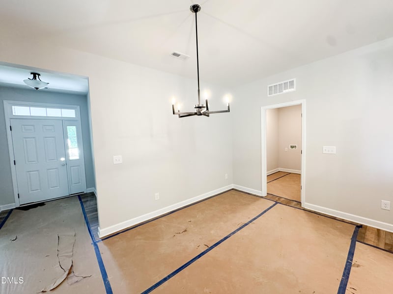 65 Kettle Creek Dr, Zebulon, NC 27597