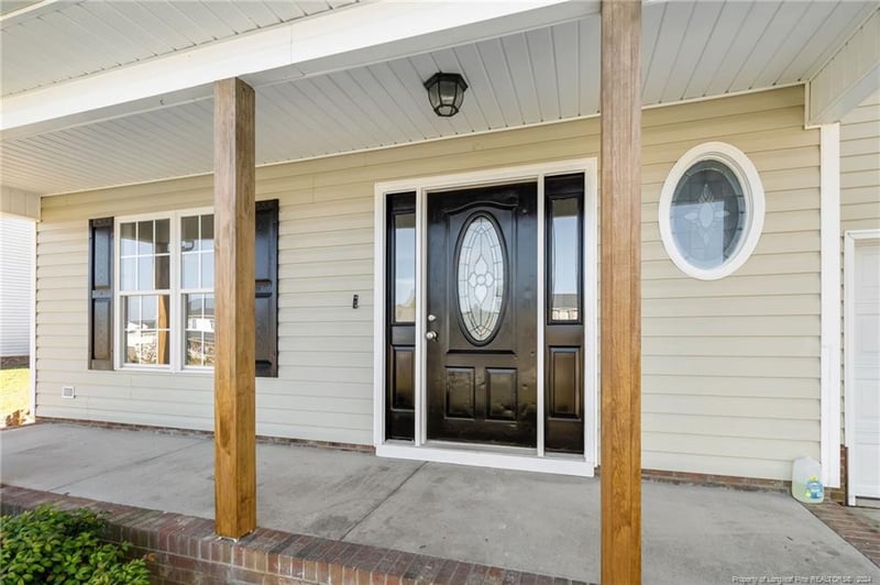 65 Lansing Ct, Sanford, NC 27332