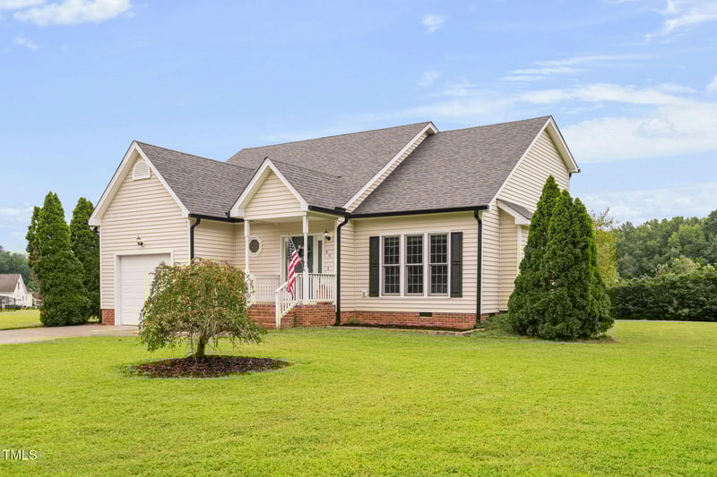 65 Linnett Ct, Youngsville, NC 27596