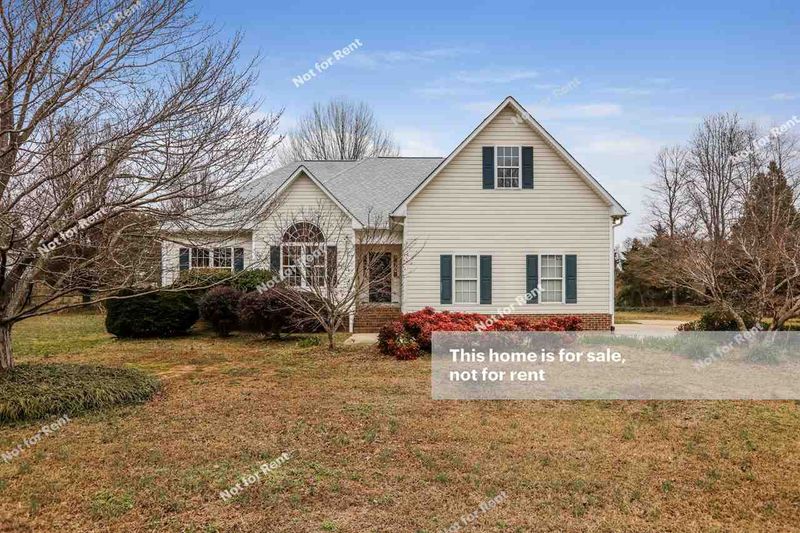 65 Old Stone Ln, Youngsville, NC 27596